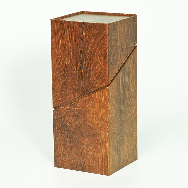 Exquisite handmade box