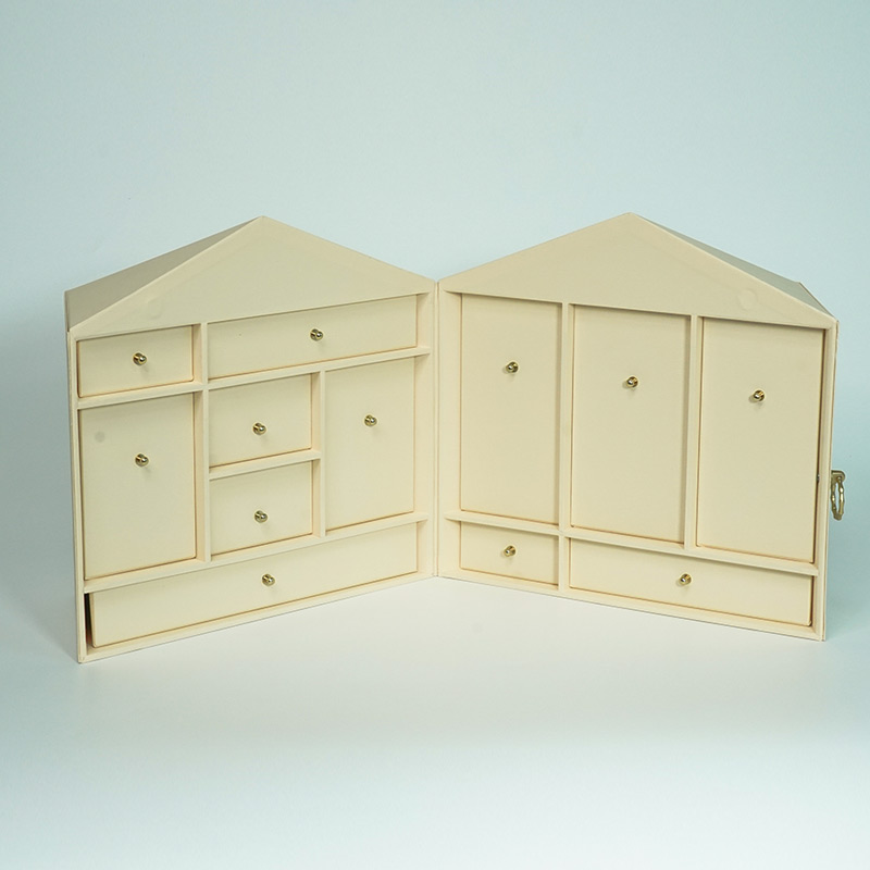 Exquisite handmade box