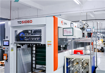 Fully automatic hot stamping machine
