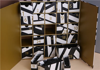 Pull box